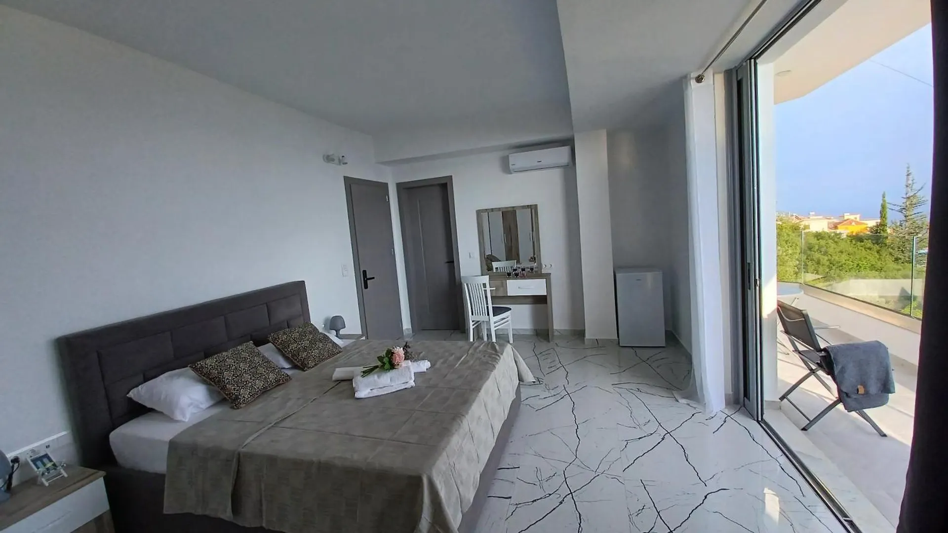 Ionian Pearl Apartment Dhermi